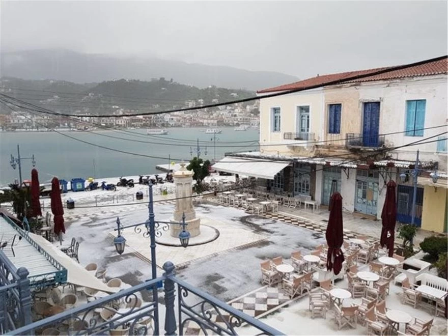 Πόρος: Χαλάζι όμοιο με χιόνι – Το έστρωσε για τα καλά – Δείτε τις εικόνες και το Βίντεο